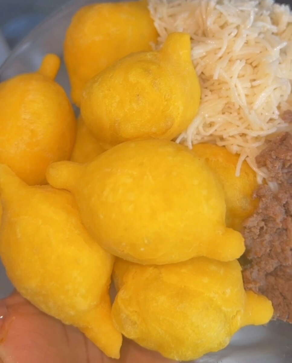 Délicieux Beignets Fourrés