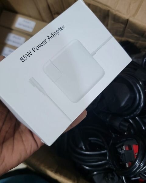 85w power adapter