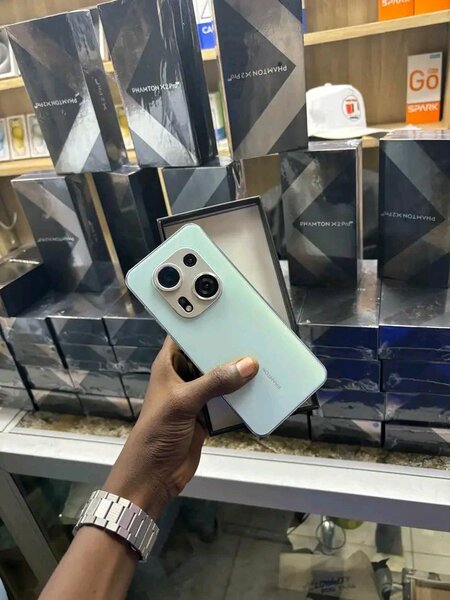 Smartphone Phantom X2 Pro