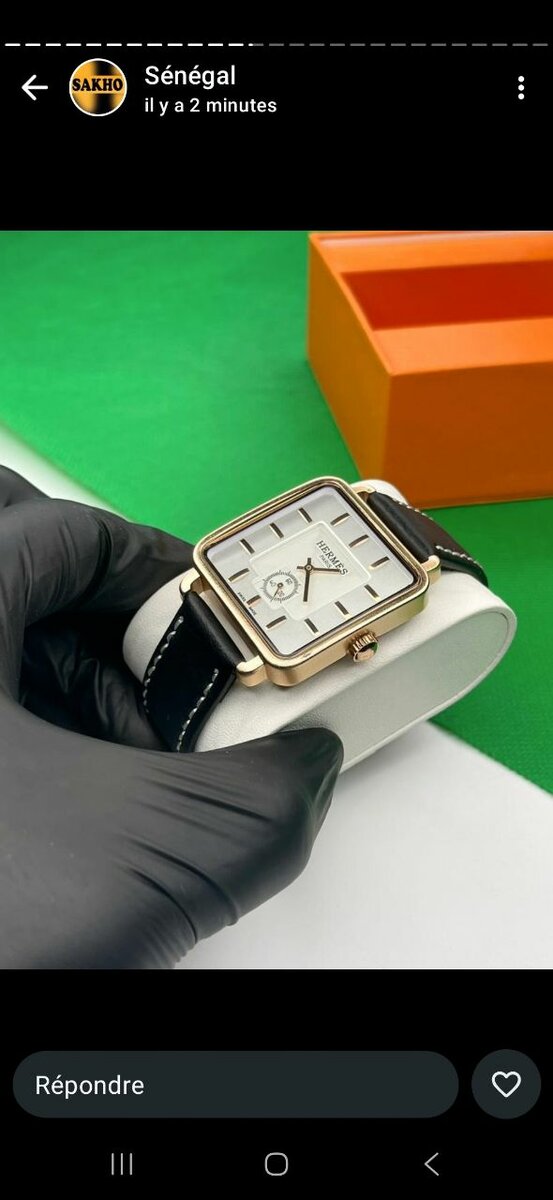 Montre carrée classique homme