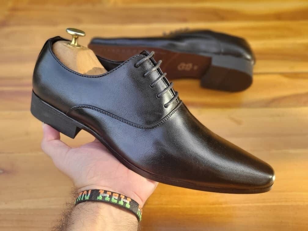 Chaussures habillées en cuir