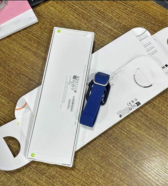 APPLE WATCH