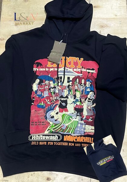 Sweat à capuche tendance