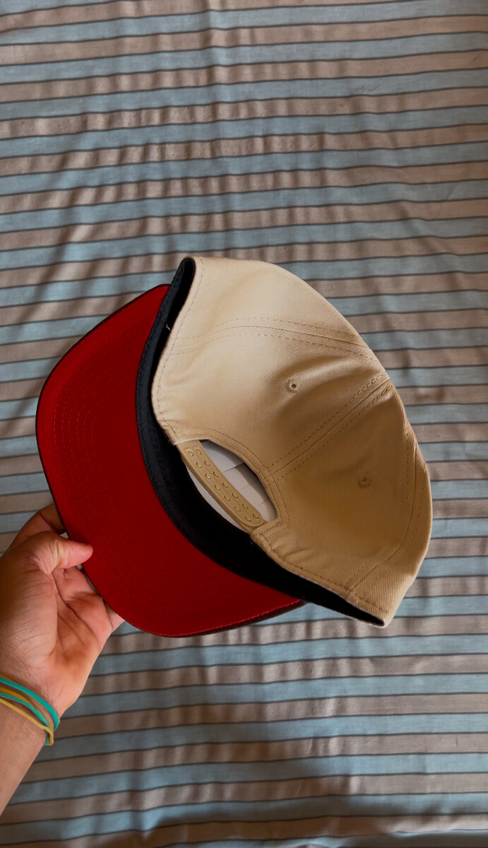 Casquette snapback bicolore