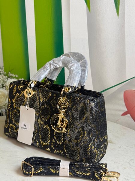 un sac Lady Dior,