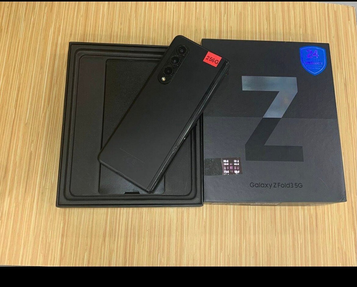 Samsung galaxy z fold 3