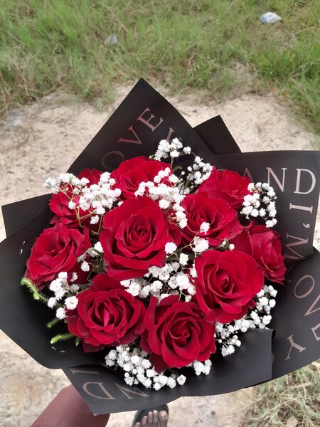 Bouquet de roses rouges élégantes