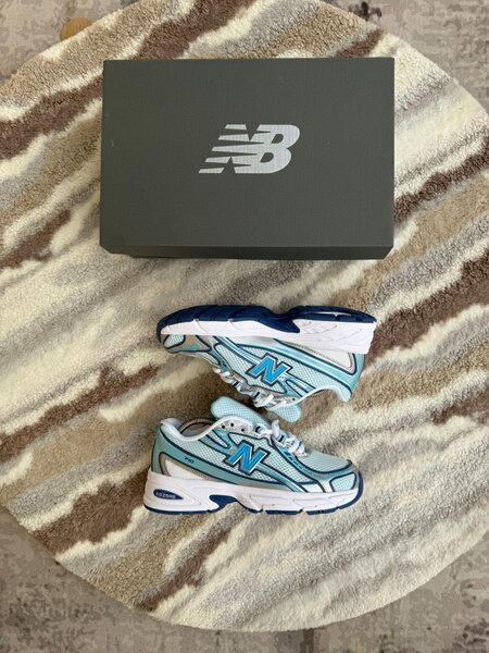 New Balance 530 Sneakers