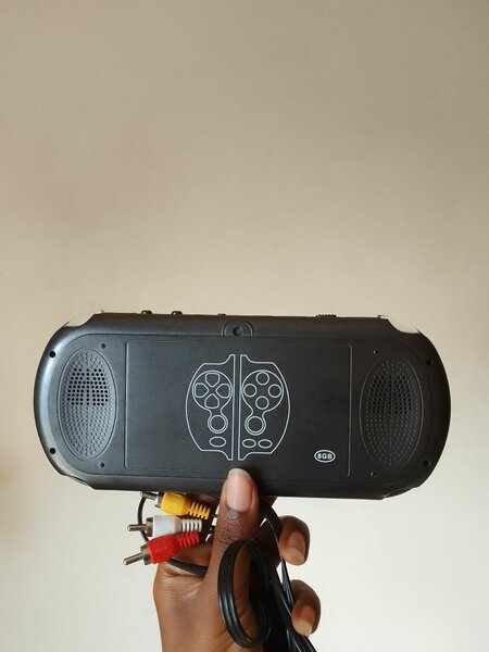 Console portable de jeu X12