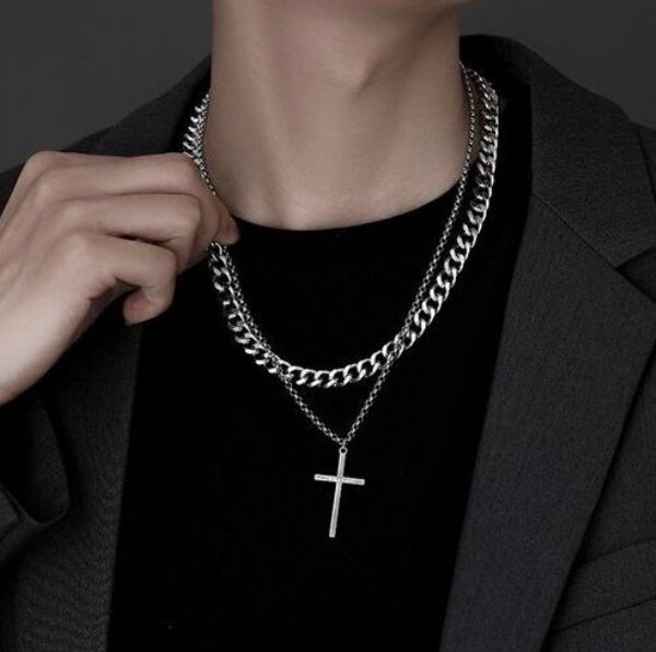 Collier acier croix double