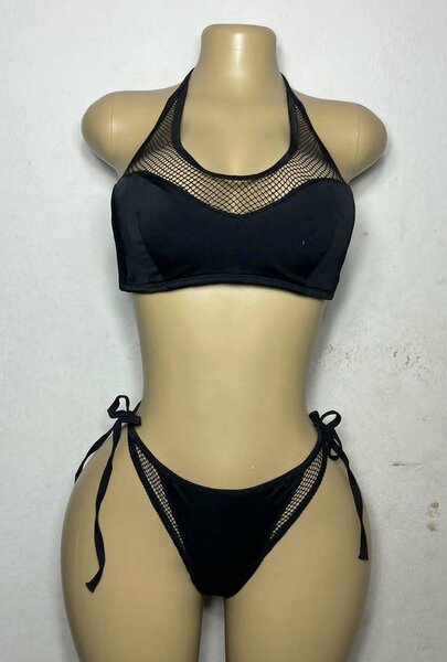 Maillot de bain et bikini