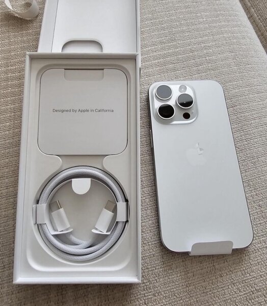 IPhone 15 pro max 256GB