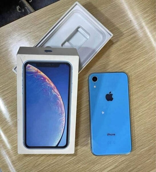 iPhone XR Bleu 64 Go Débloqué