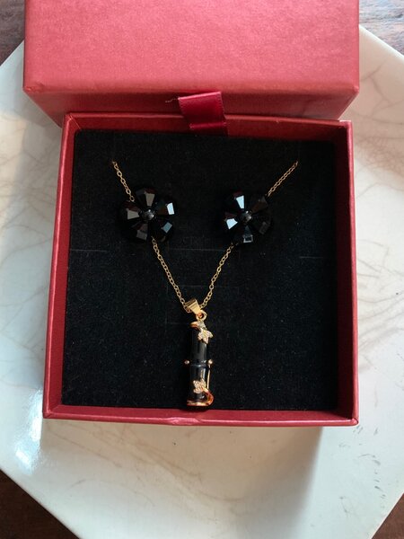 Black aesthetic jewelry set