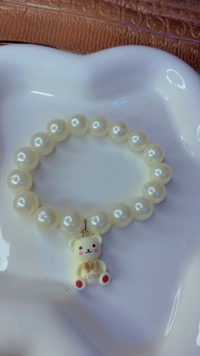 PEARL BRACELET