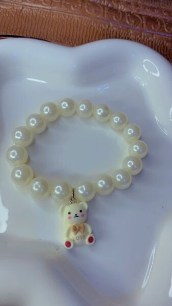 PEARL BRACELET