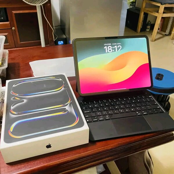 iPad avec Clavier Magic