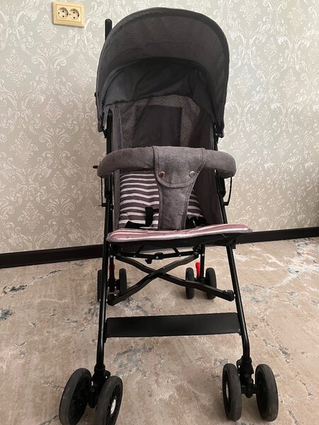 Детская коляска