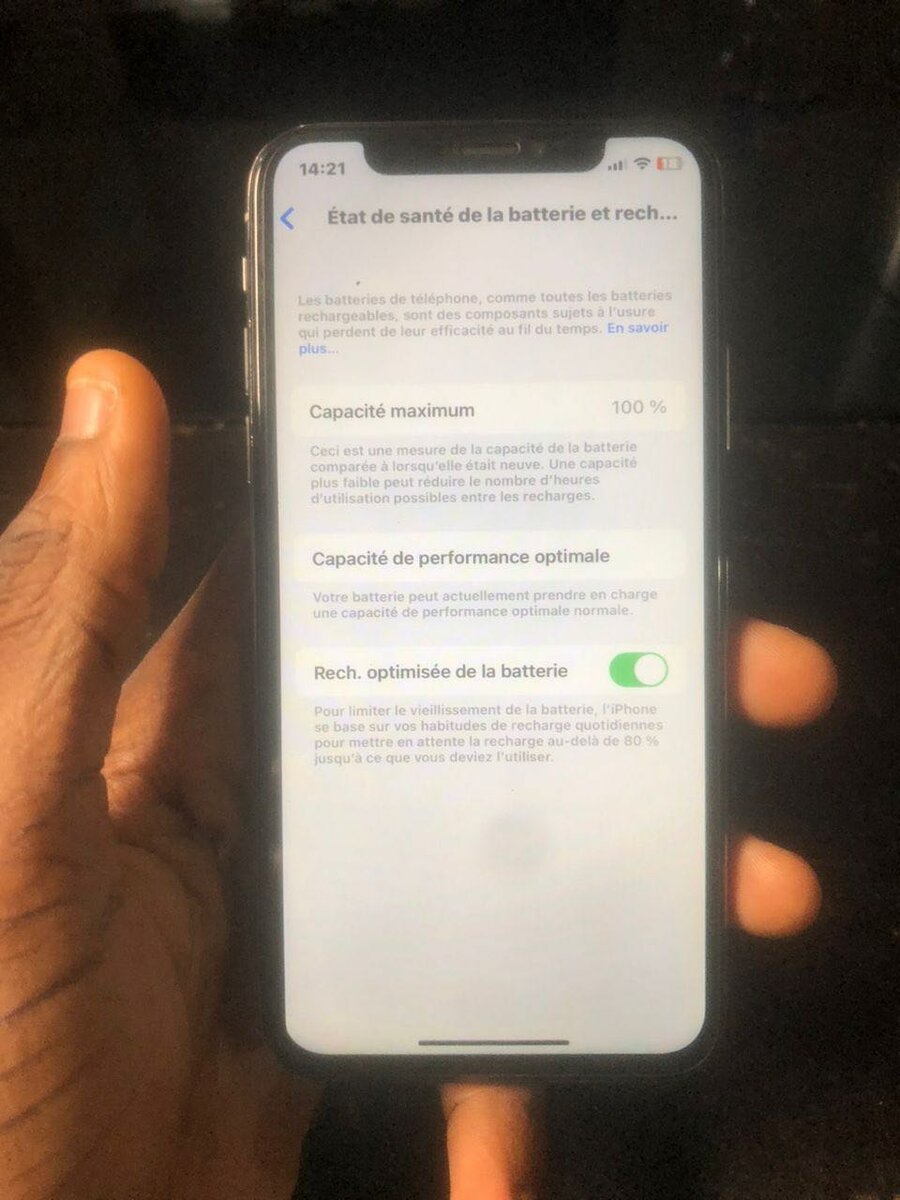 iPhone X 64giga casineuf arrière fissuré