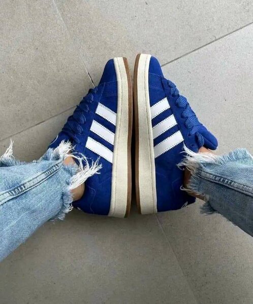 Adidas campus