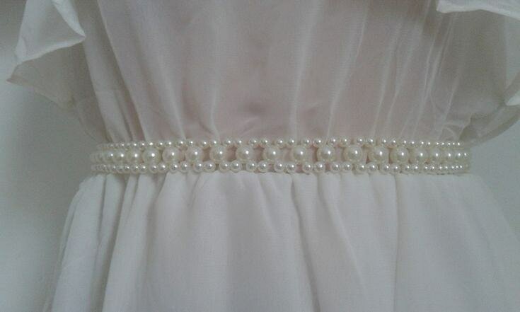 Ceinture perlée élégante