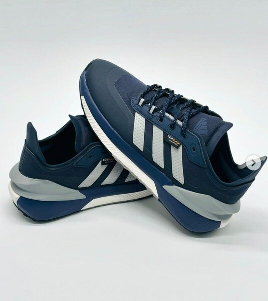 Chaussures de Sport Modernes