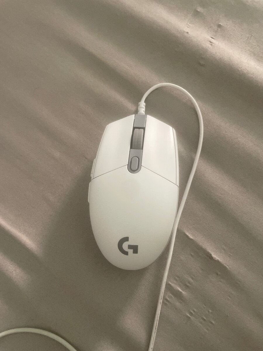 Logitech g102