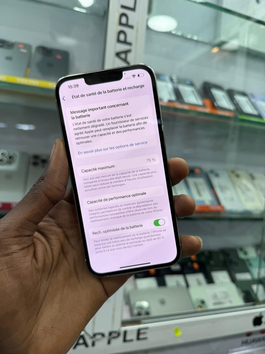 13 pro 128go Casi retour