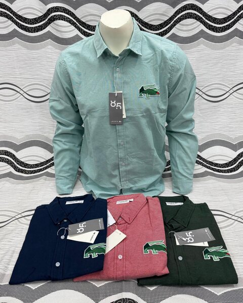 Chemise à pois pour homme