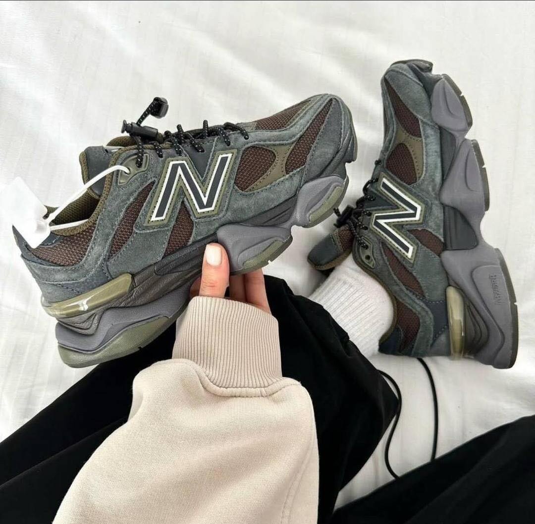 New BALANCE 9060