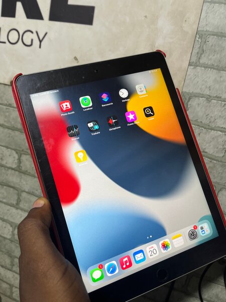 Housses rotatives iPad 360°