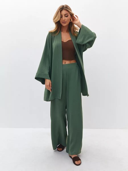 Двойка для дома и прогулок в хакки цвете