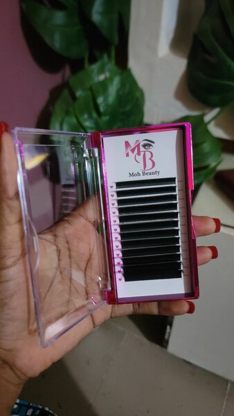 Extensions de cils Moh Beauty