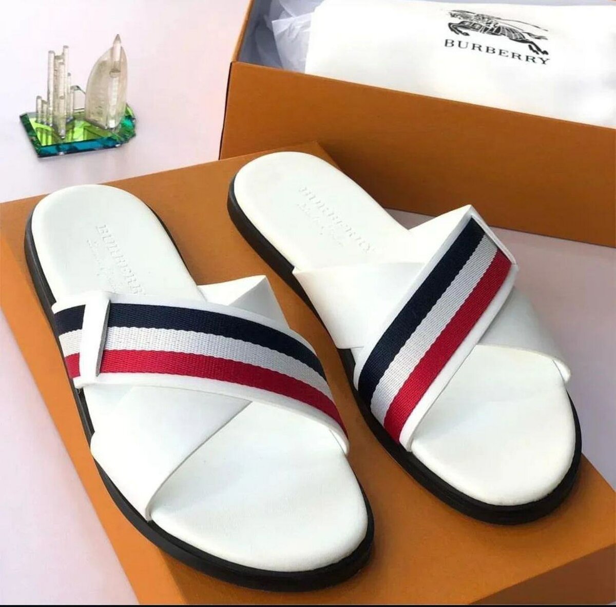 Solid branded slippers