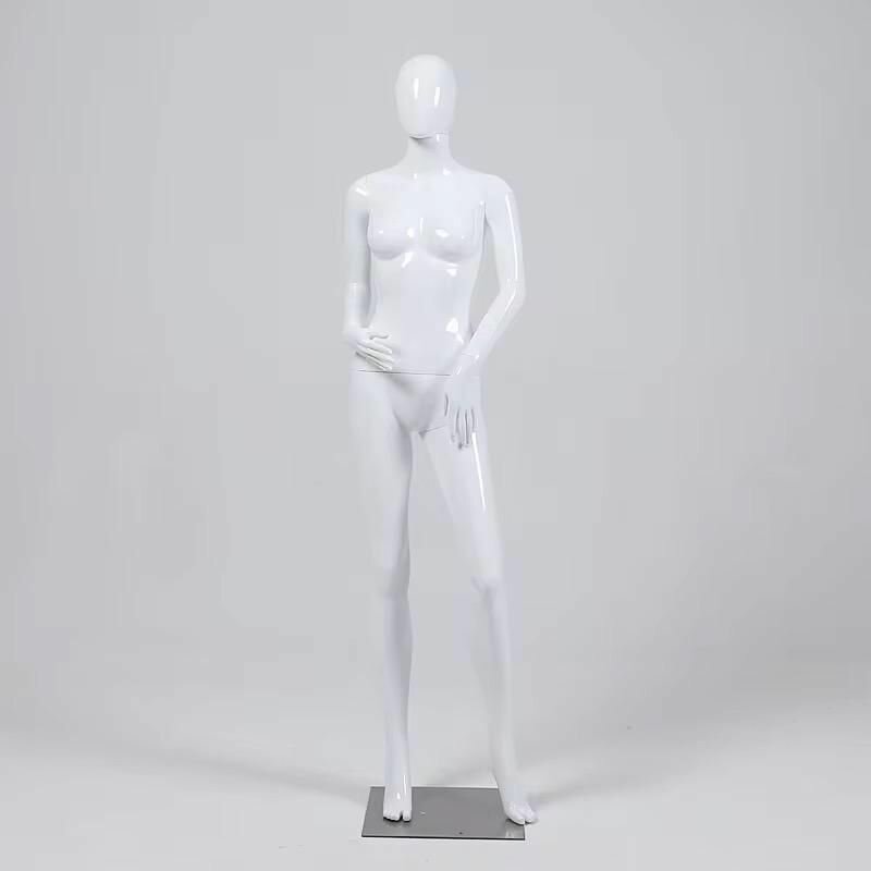 Mannequin Féminin Blanc