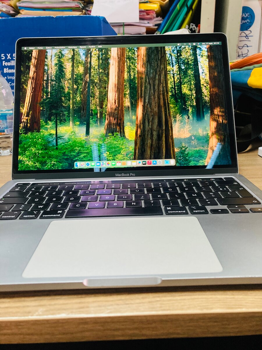 MacBook Pro 2019 Touch Bar