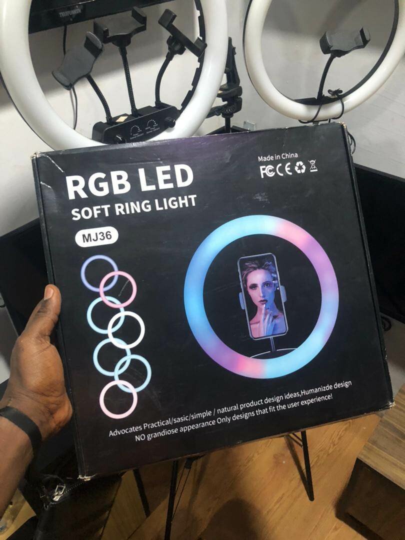 Ring light