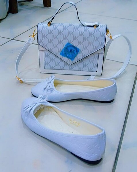 Complet sac à main+ sandales