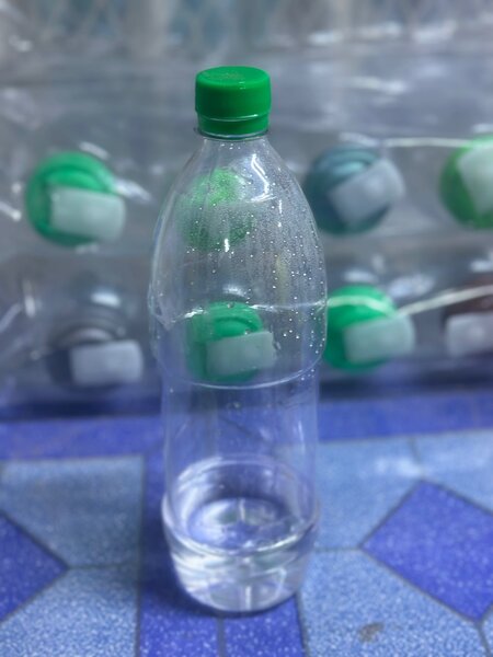 Bouteille en plastique 1L