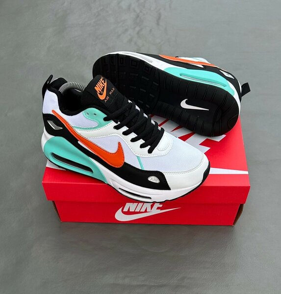 Nike Air Max Sneakers Colorés