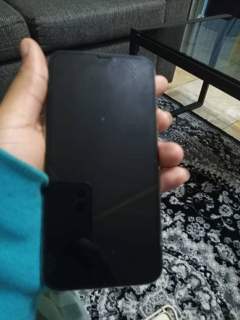 iPhone X 64G tout passe propre