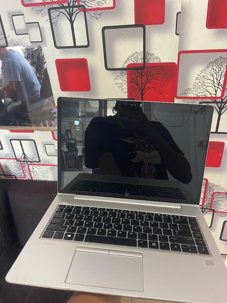 Hp Elitebook 840 G5 8th Gen