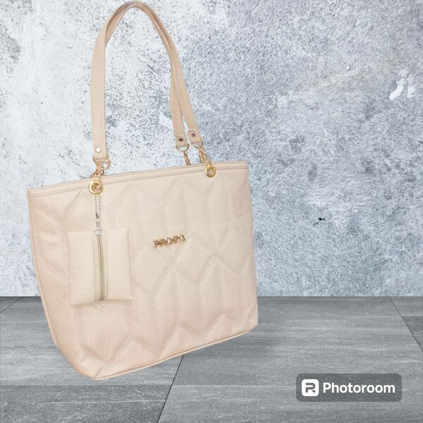 "Purse perfect"