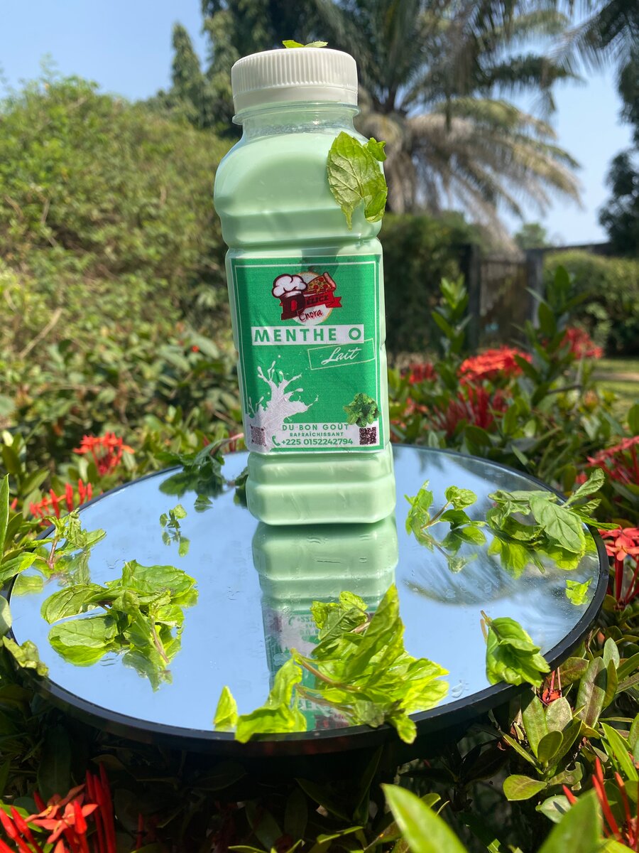 Jus de menthe au lait