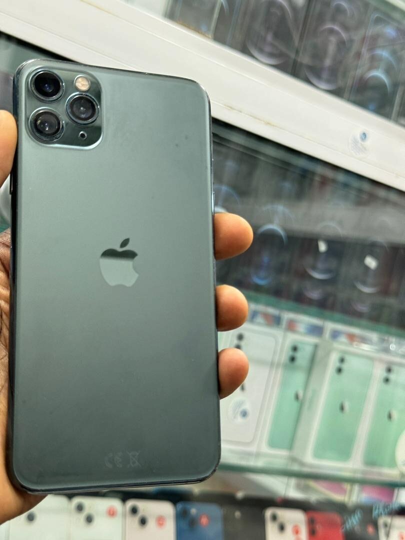 iphone 11 pro max 64g sans id