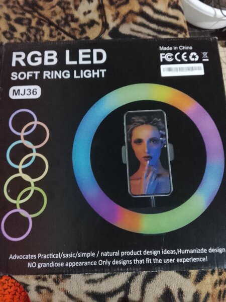 Ring light 14pces sans trépied