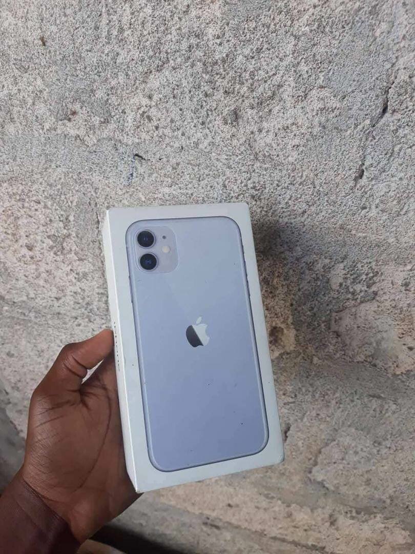iPhone 11 64Go Bleu