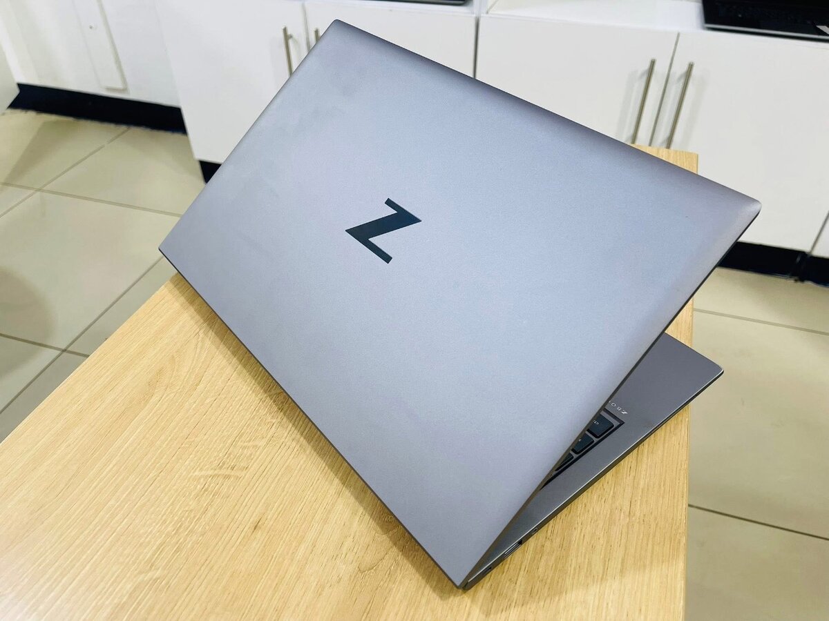 HP Zbook Firefly G8 Core i7-11