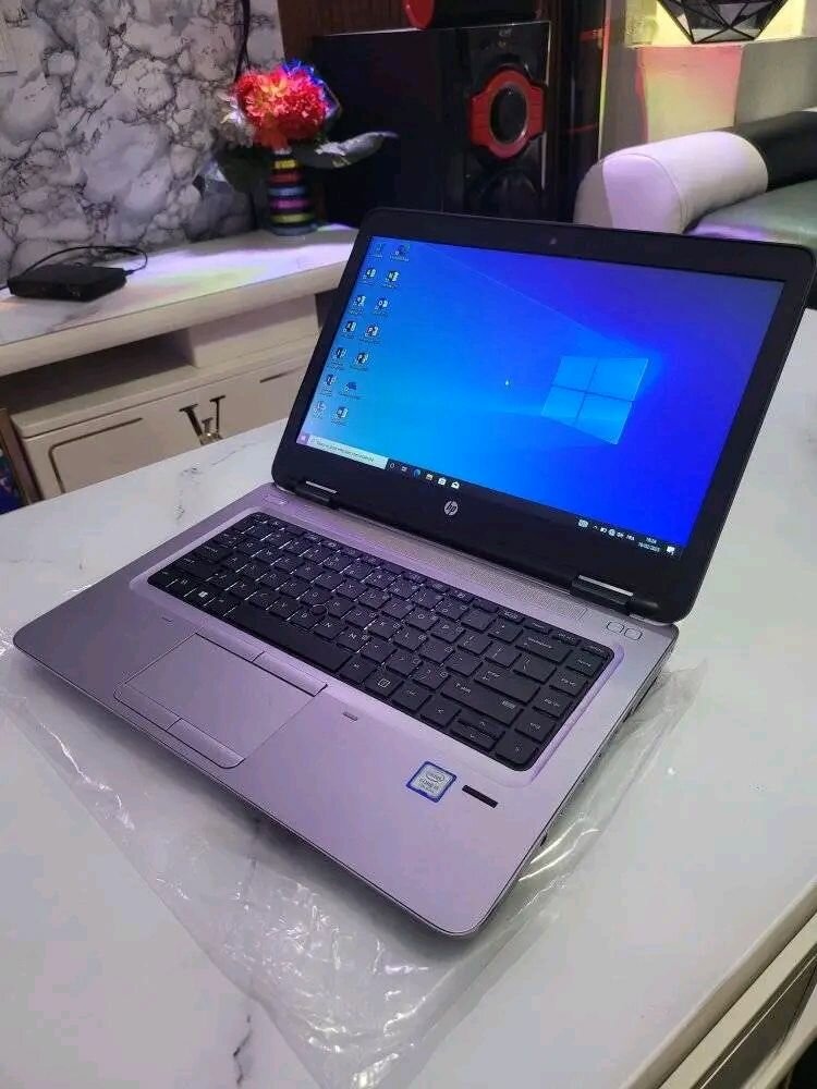 Laptop HP performant et élégant