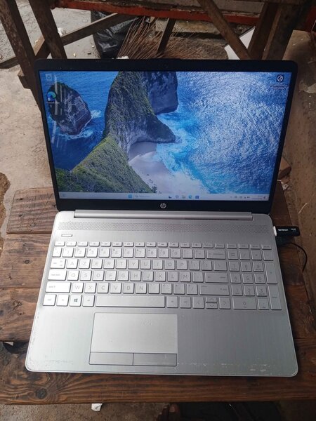Ordinateur Portable HP 15''